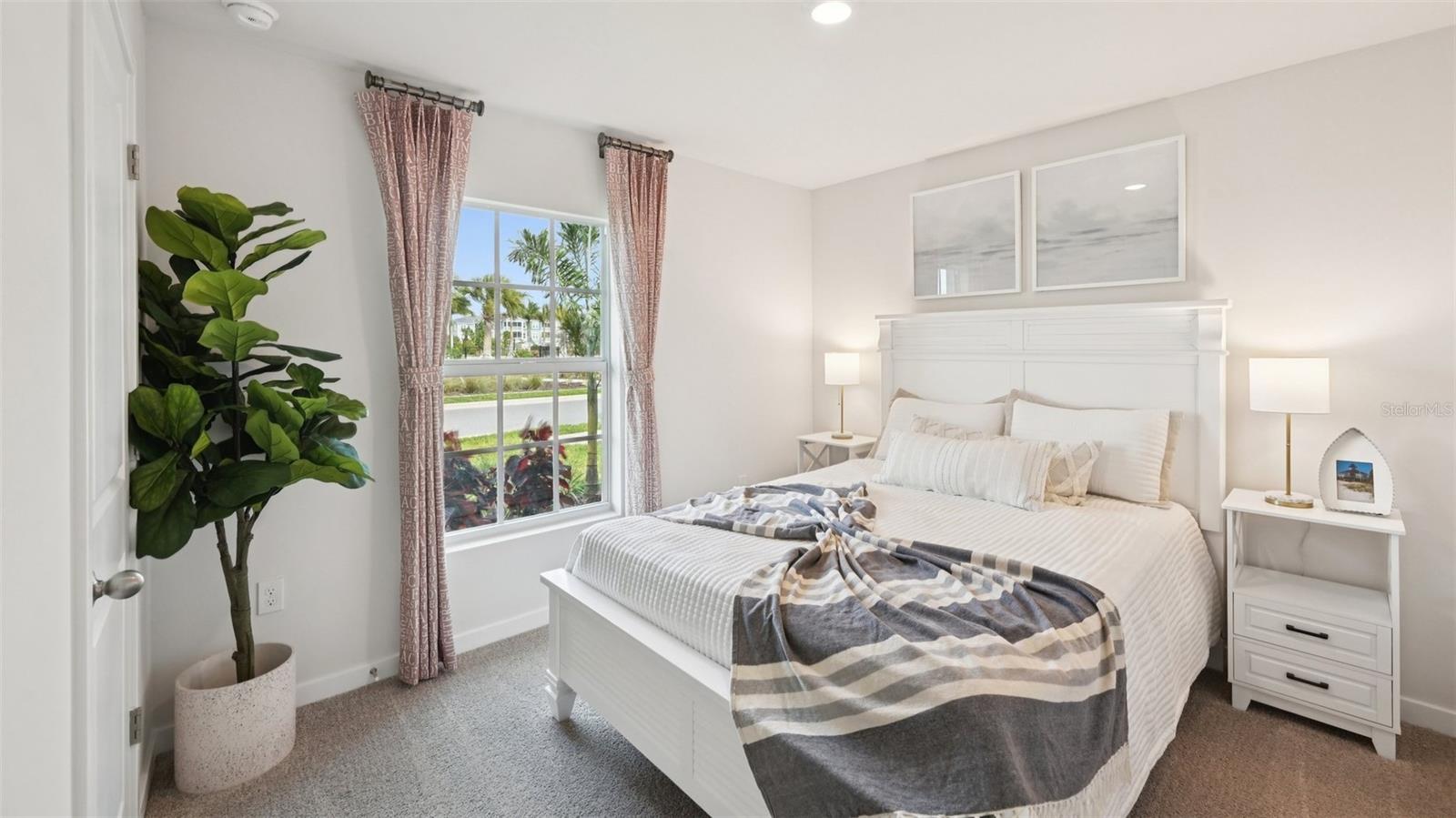 MODEL HOME
