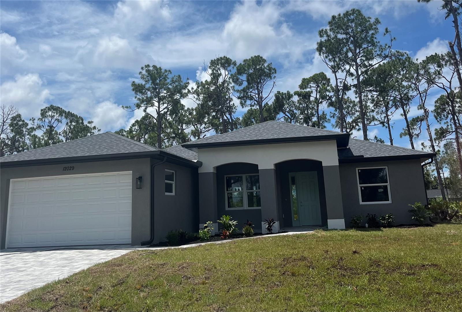 7197 Treadway Rd, Port Charlotte, FL 33981 — photo 2 of 21
