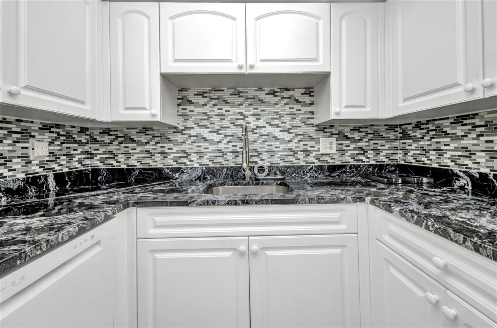 2437 Harbor Blvd #114, Port Charlotte, FL 33952 — photo 14 of 43