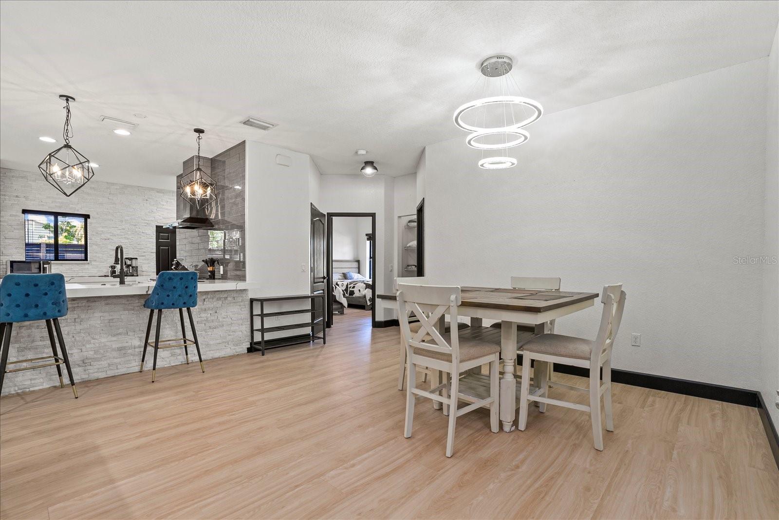 1185 S Shade Ave, Sarasota, FL 34237 — photo 5 of 39
