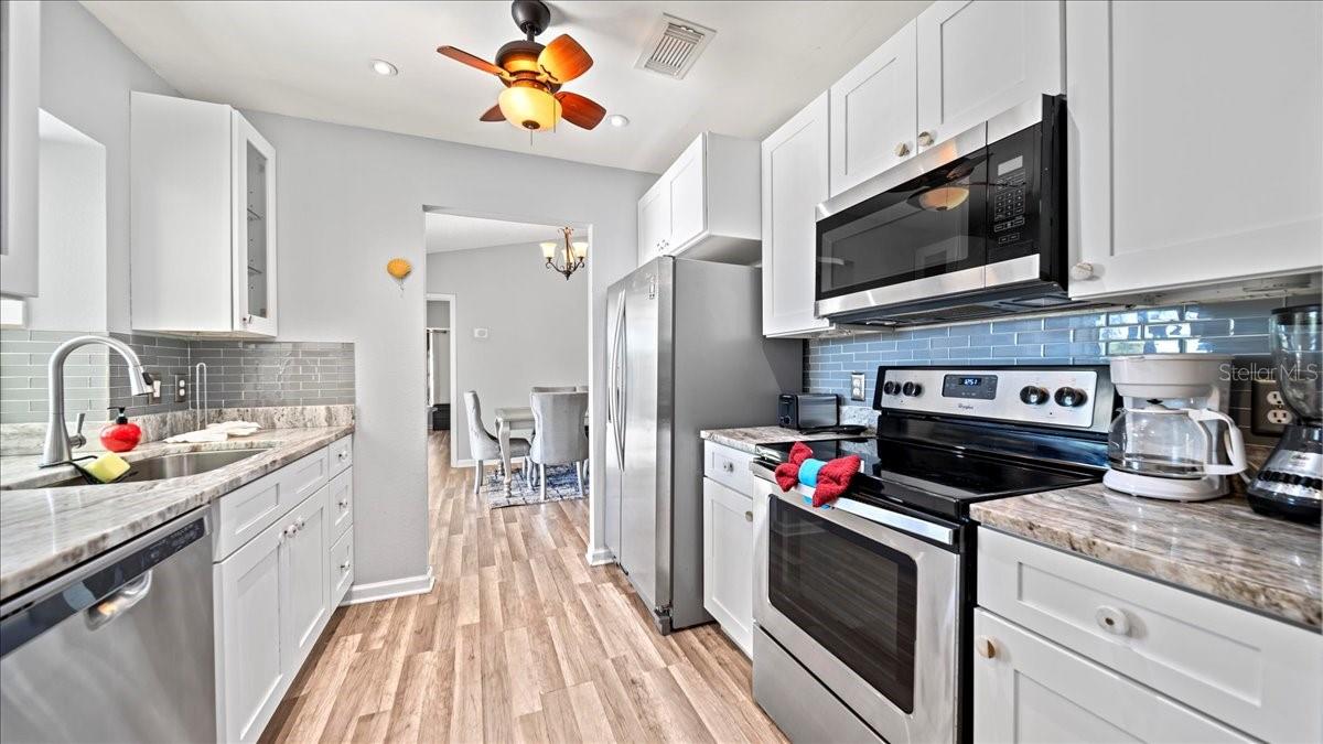 11195 Seabreeze Ave, Port Charlotte, FL 33981 — photo 14 of 29