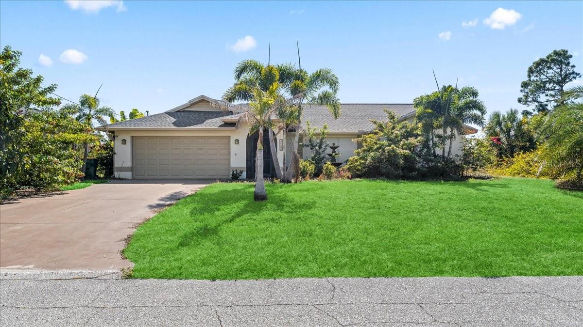 11195 Seabreeze Ave, Port Charlotte, FL 33981 — photo 3 of 29