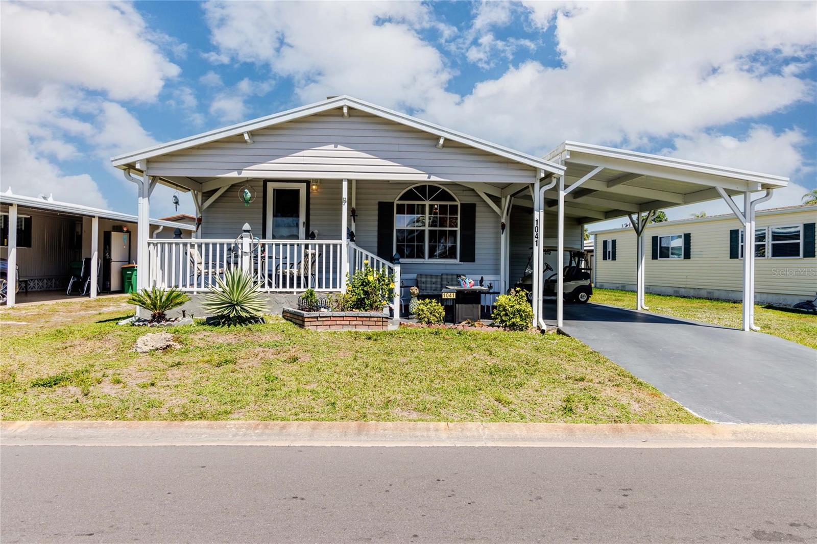 2100 Kings Highway #1041