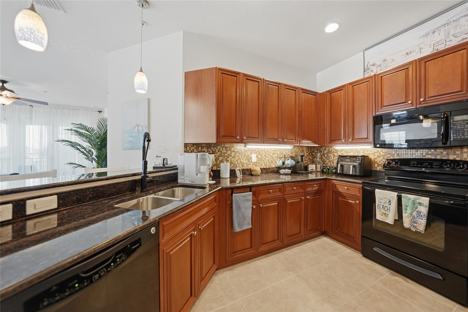 17288 Acapulco Rd #421, Punta Gorda, FL 33955 — photo 4 of 39