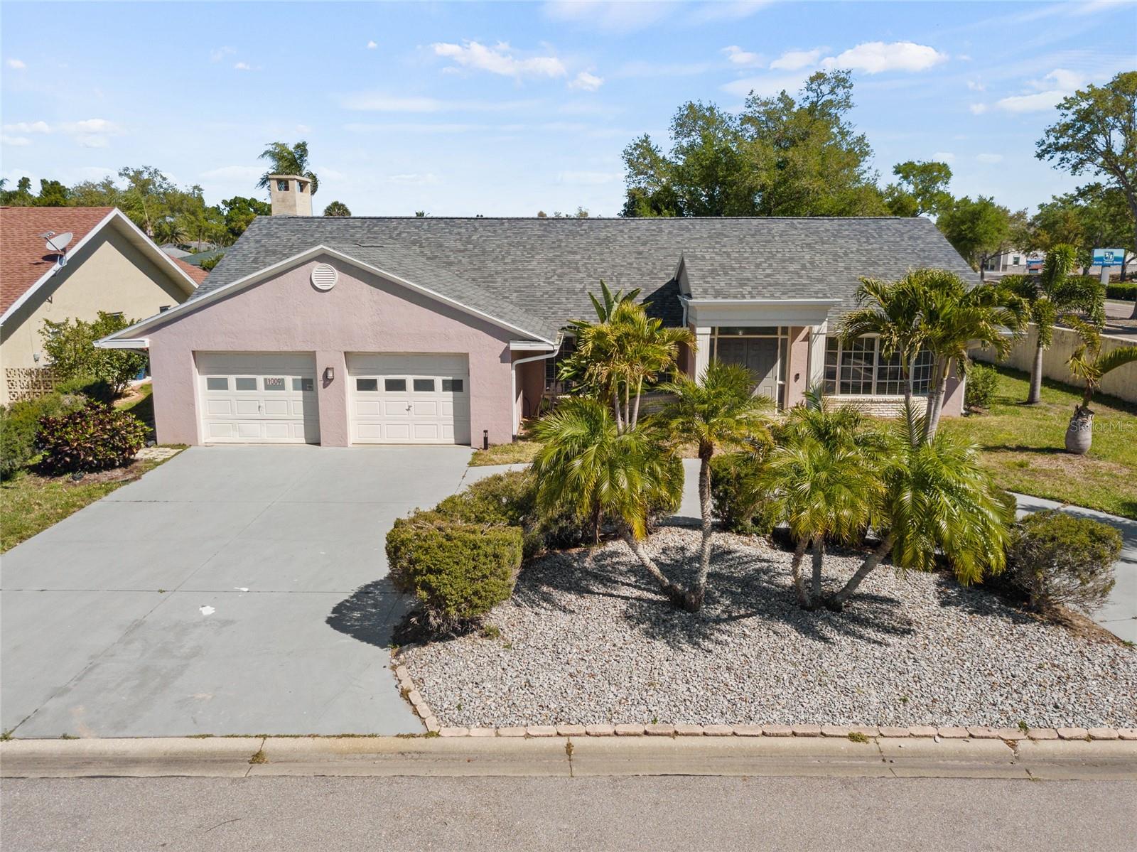 1009 Kings Ct, Venice, FL 34293 — photo 2 of 25