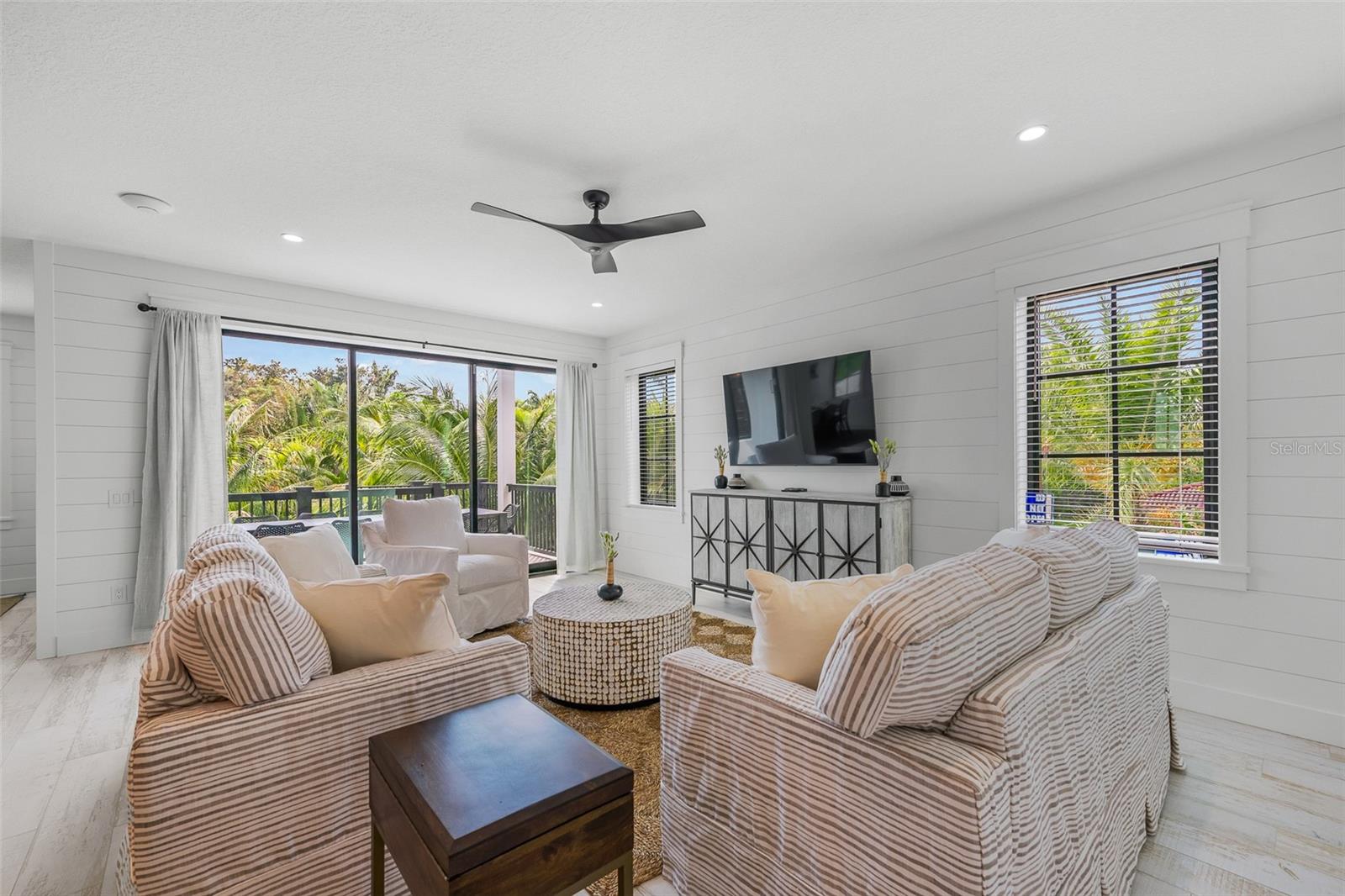 128 Fillmore Sarasota FL 34236  MLS# A4686935