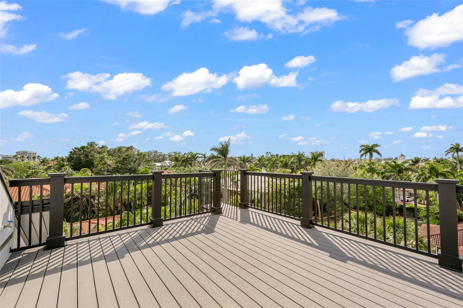 128 Fillmore Sarasota FL 34236  MLS# A4686935