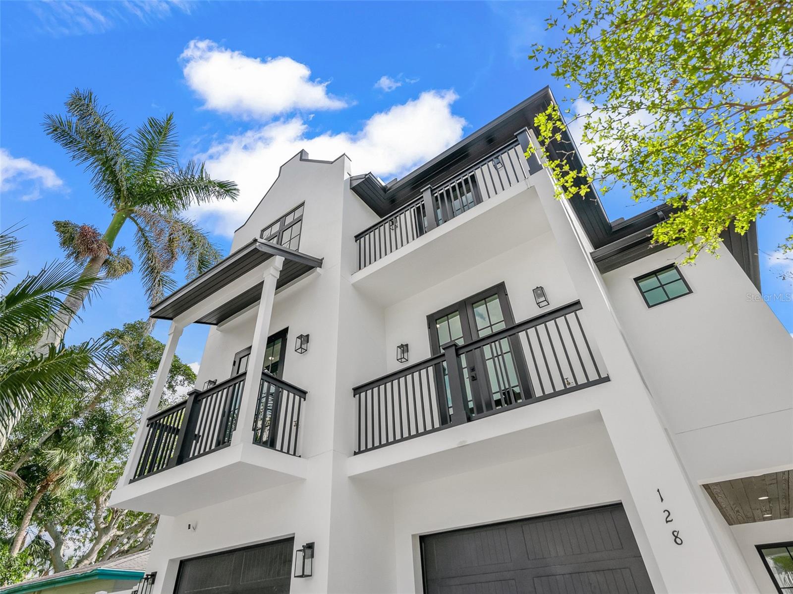 128 Fillmore Sarasota FL 34236  MLS# A4686935