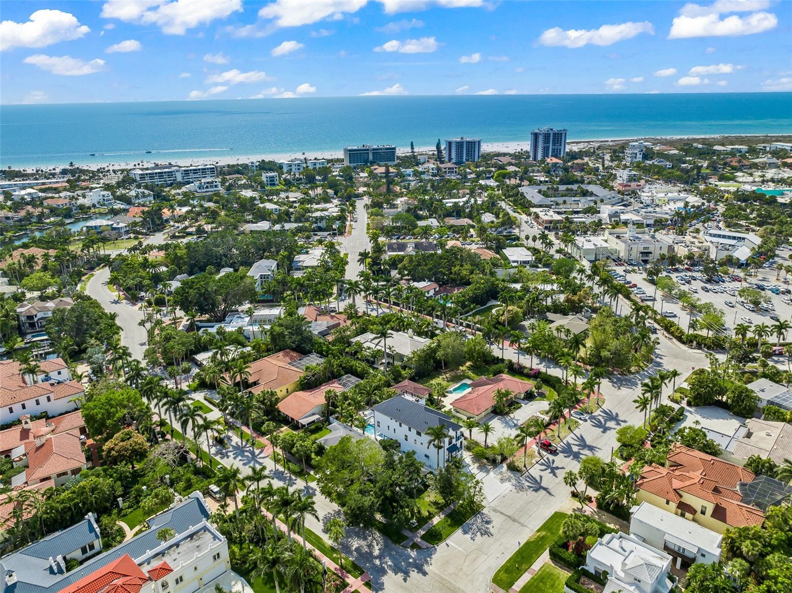 128 Fillmore Sarasota FL 34236  MLS# A4686935