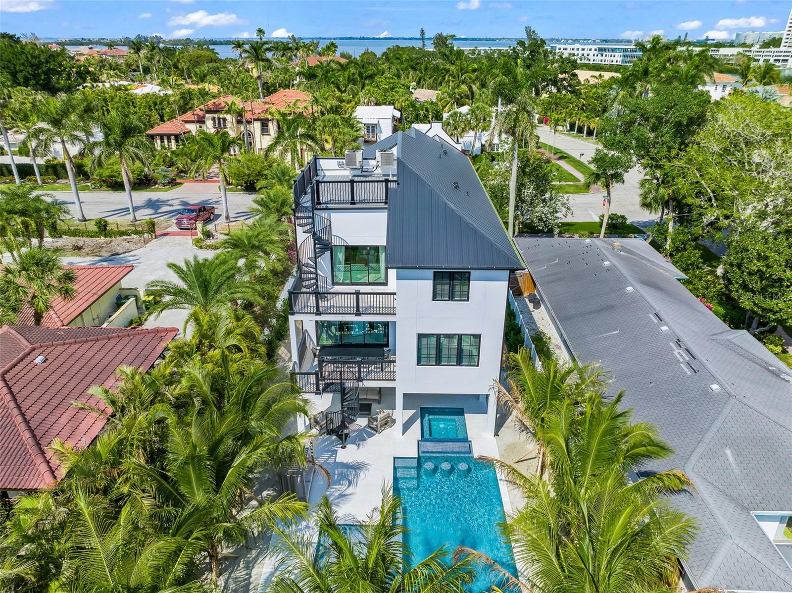 128 Fillmore Sarasota FL 34236  MLS# A4686935