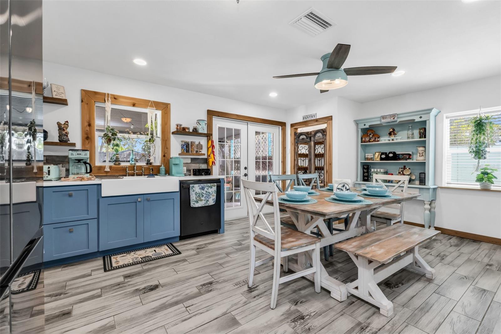 115 Winson Ave, Englewood, FL 34223 — photo 9 of 43