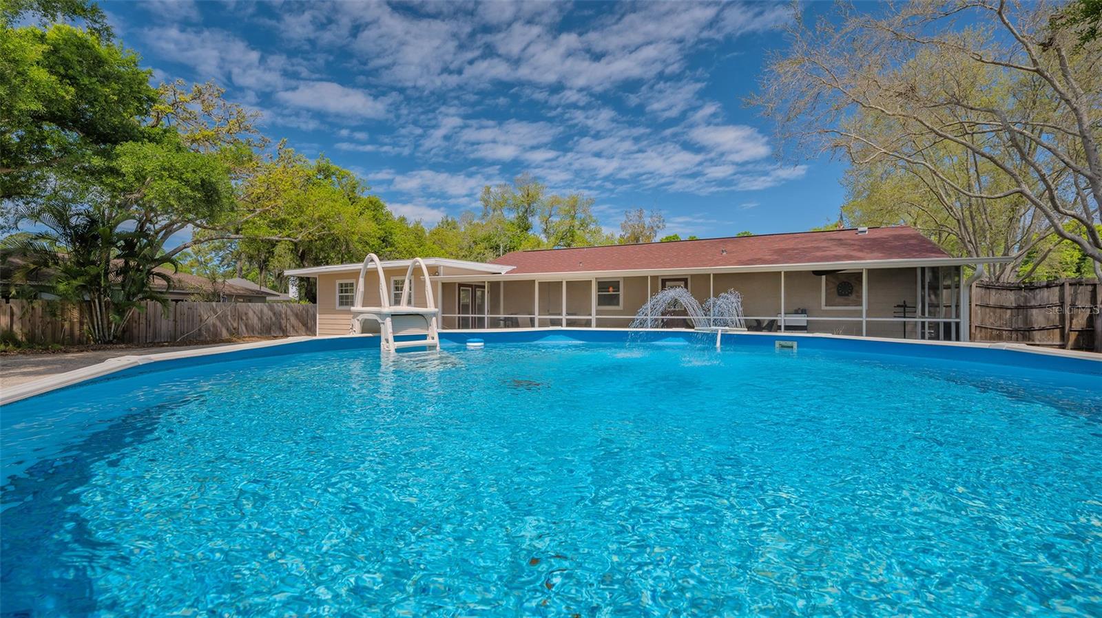 above gorund pool