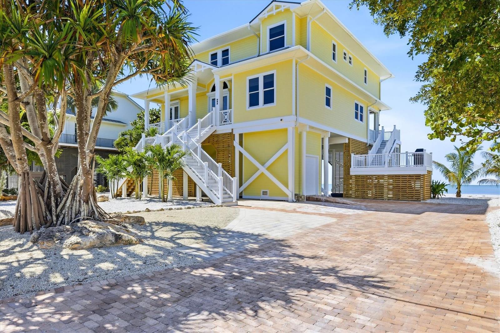 131 S Gulf Blvd, Placida, FL 33946 — photo 6 of 58