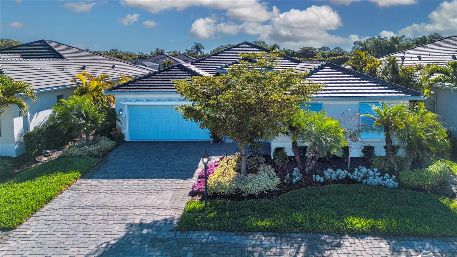 7732 Sandhill Lake Dr, Sarasota, FL 34241 — photo 3 of 100