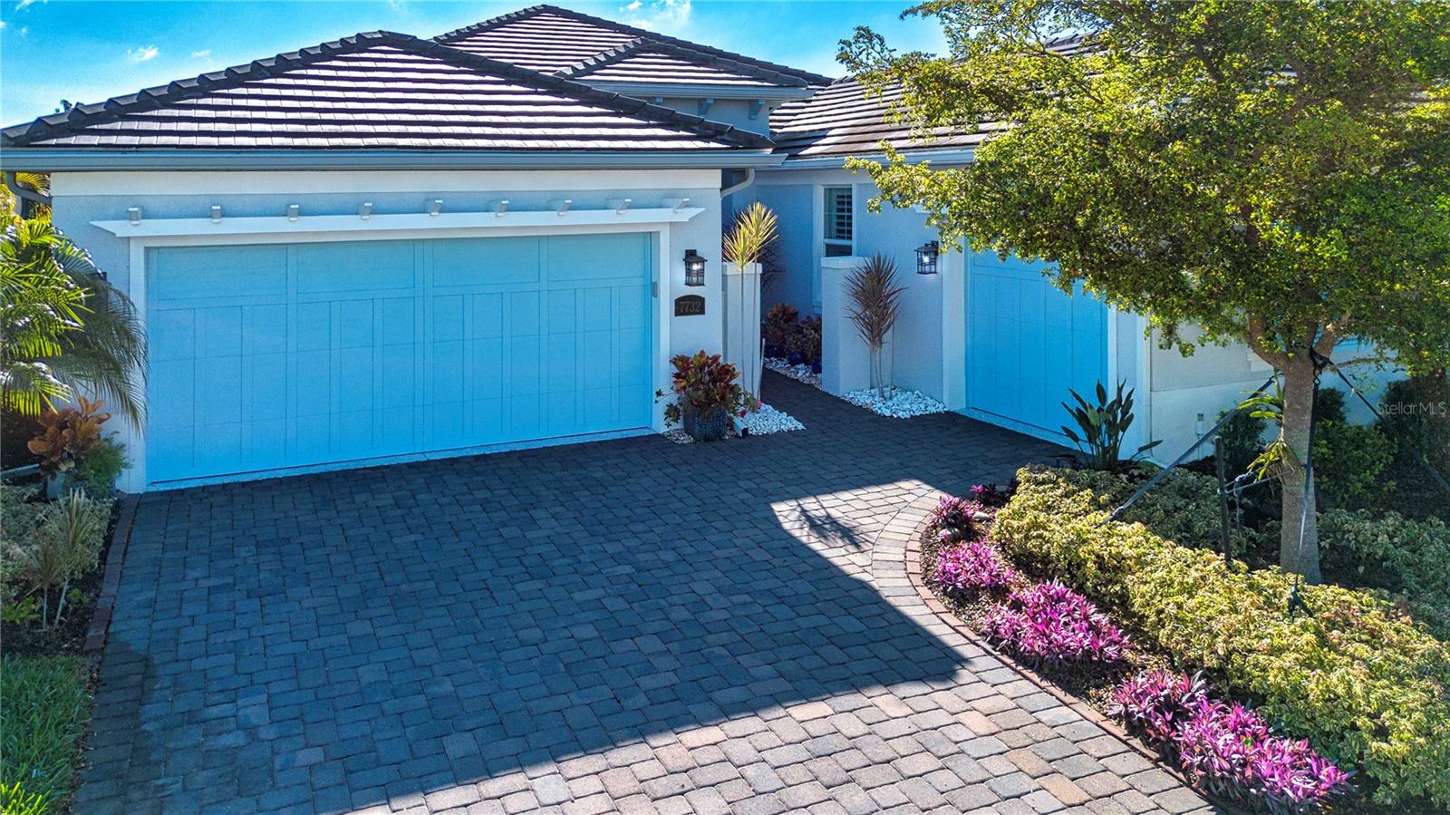 7732 Sandhill Lake Dr, Sarasota, FL 34241 — photo 7 of 100