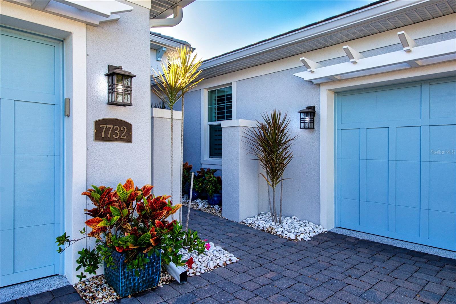 7732 Sandhill Lake Dr, Sarasota, FL 34241 — photo 10 of 100