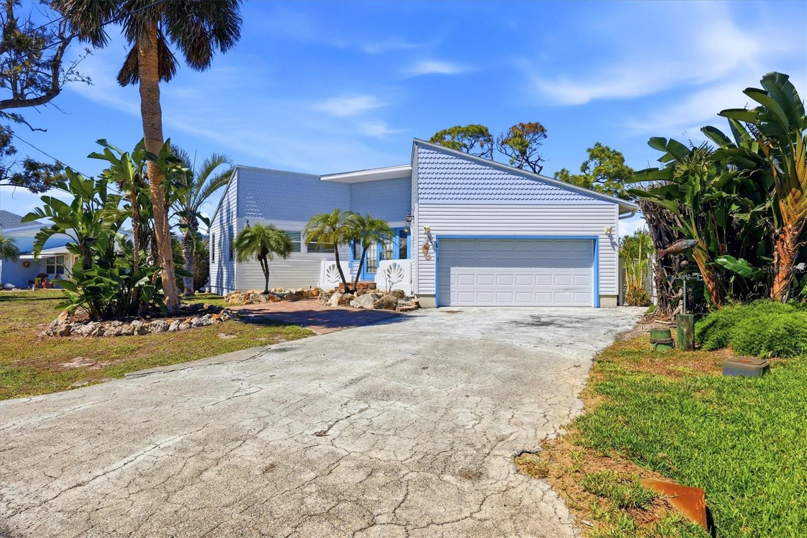 1052 Kant St, Englewood, FL 34224 — photo 5 of 58