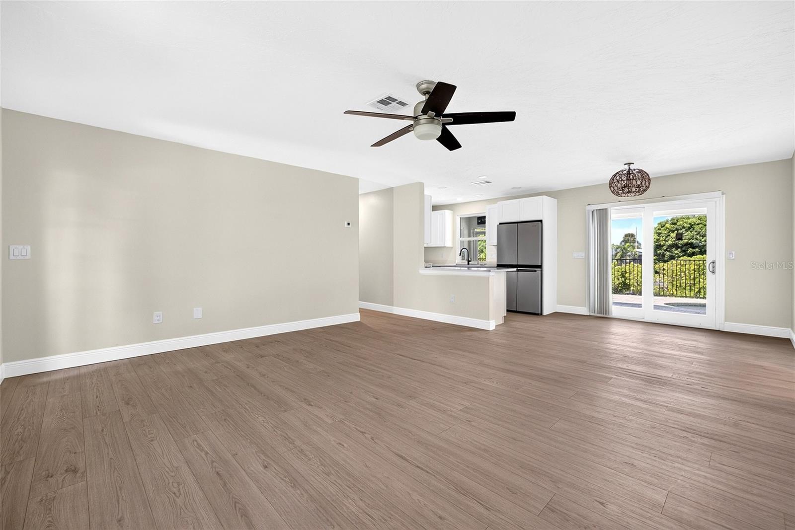 125 Donna Ct, Punta Gorda, FL 33950 — photo 10 of 51