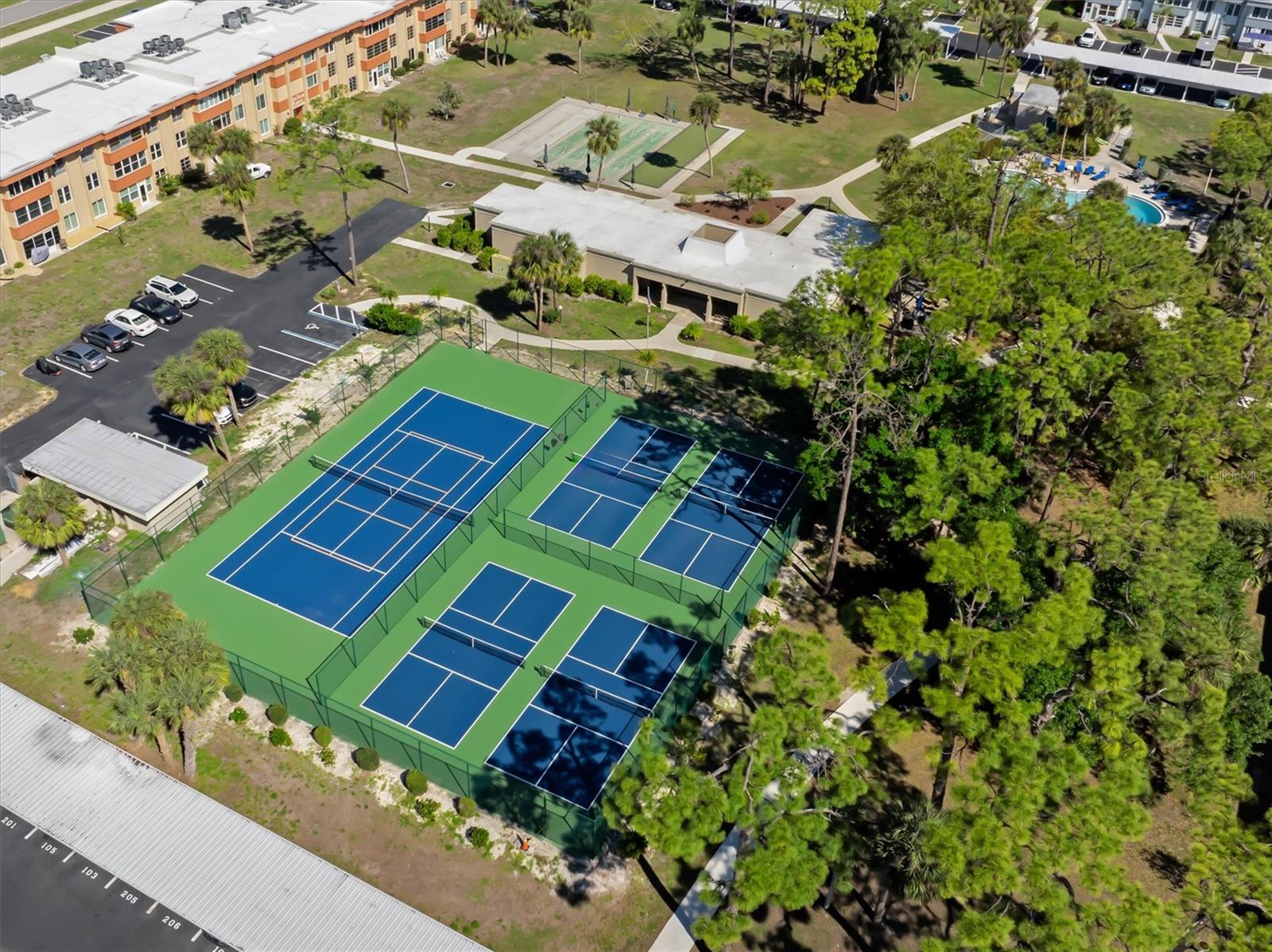 2437 Harbor Blvd #204, Port Charlotte, FL 33952 — photo 30 of 38