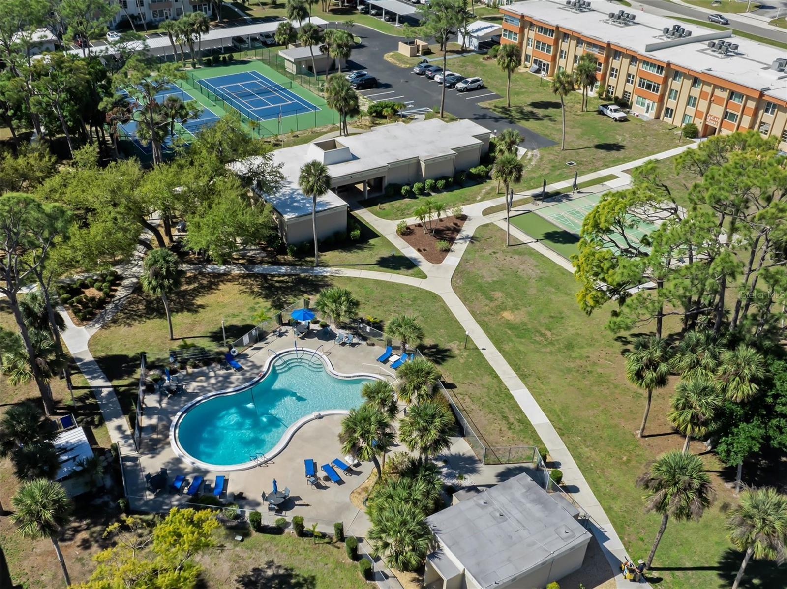 2437 Harbor Blvd #204, Port Charlotte, FL 33952 — photo 38 of 38
