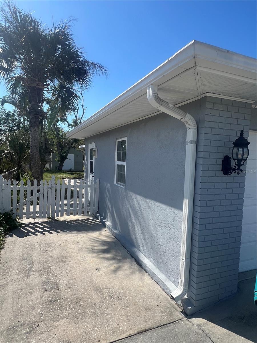 22065 Malone Ave, Port Charlotte, FL 33952 — photo 10 of 62