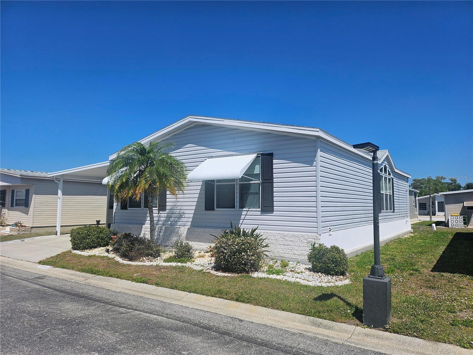 3319 Overcup Oak Ter, Sarasota, FL 34237 — photo 3 of 76