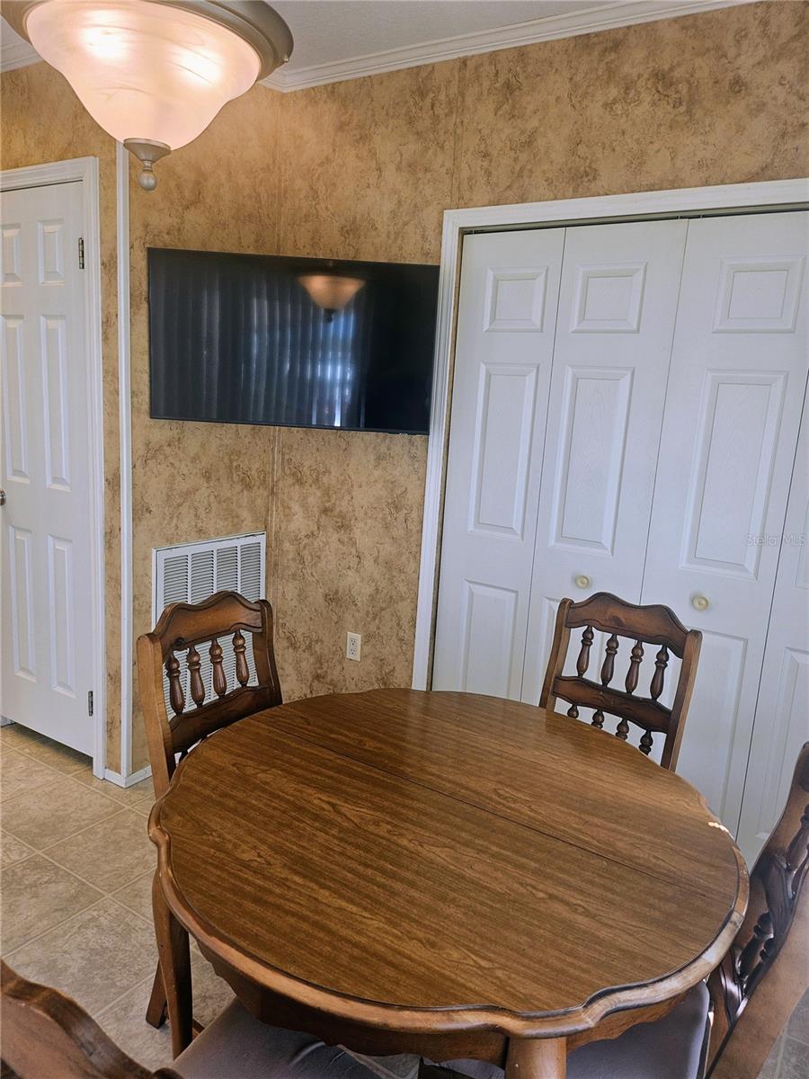 3319 Overcup Oak Ter, Sarasota, FL 34237 — photo 22 of 76
