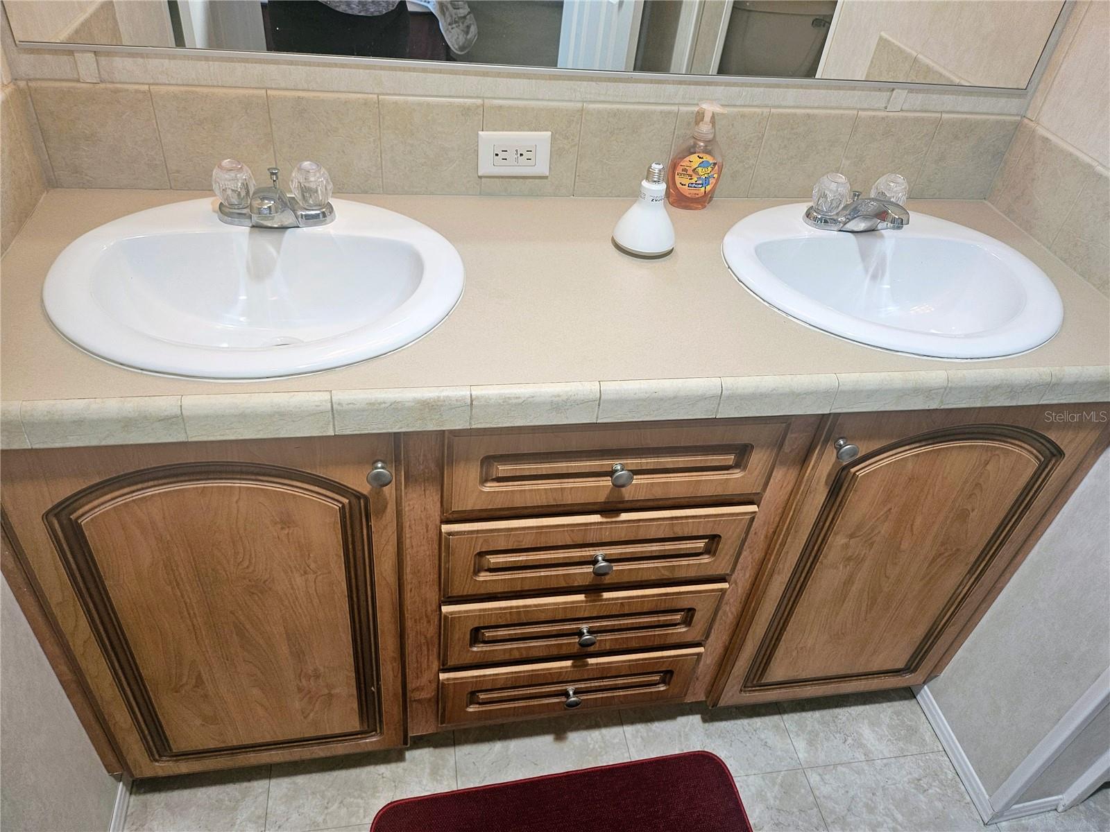 3319 Overcup Oak Ter, Sarasota, FL 34237 — photo 34 of 76