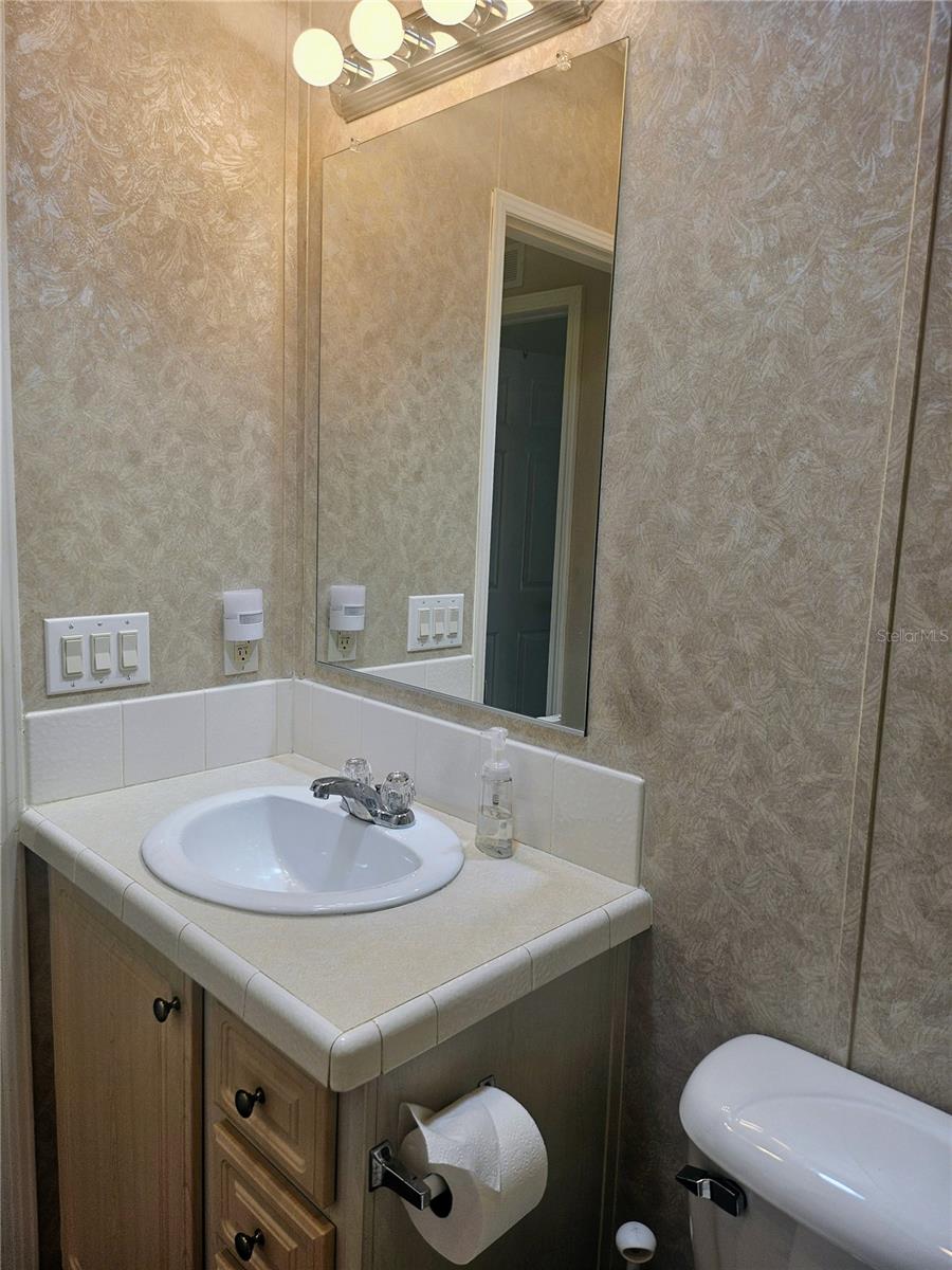3319 Overcup Oak Ter, Sarasota, FL 34237 — photo 45 of 76