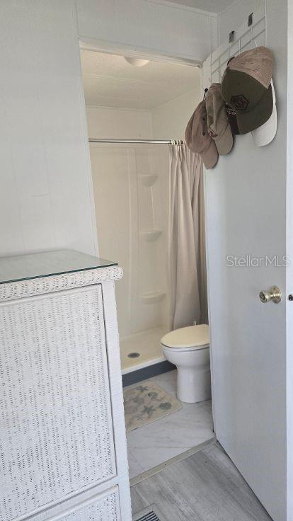 Entry to Guest Bathroom from Bedroom