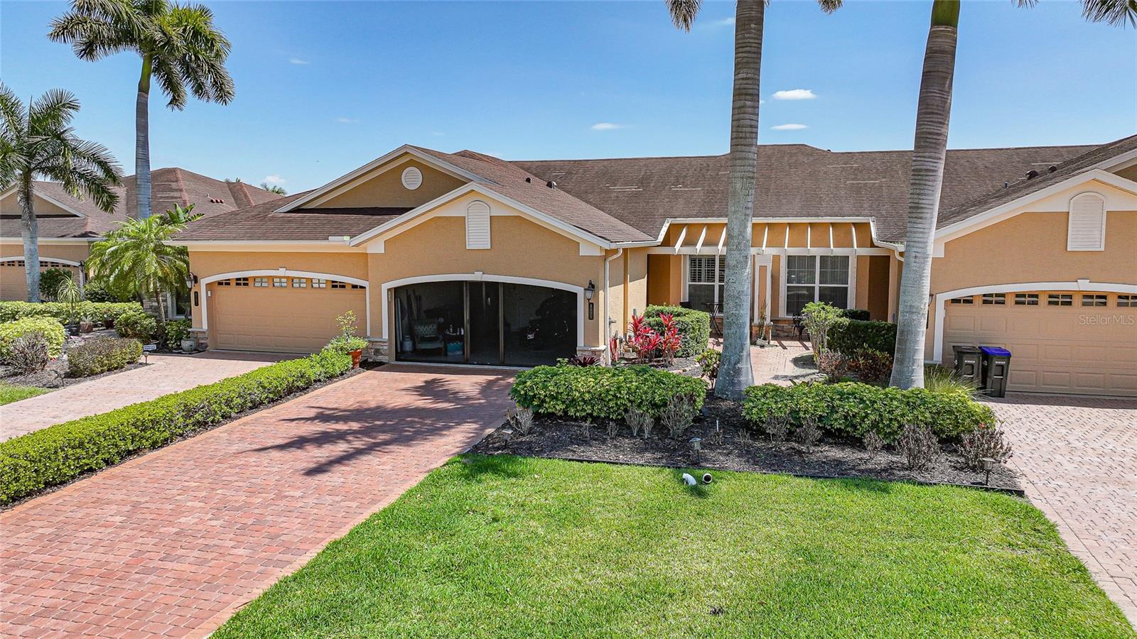 4691 Turnberry Cir