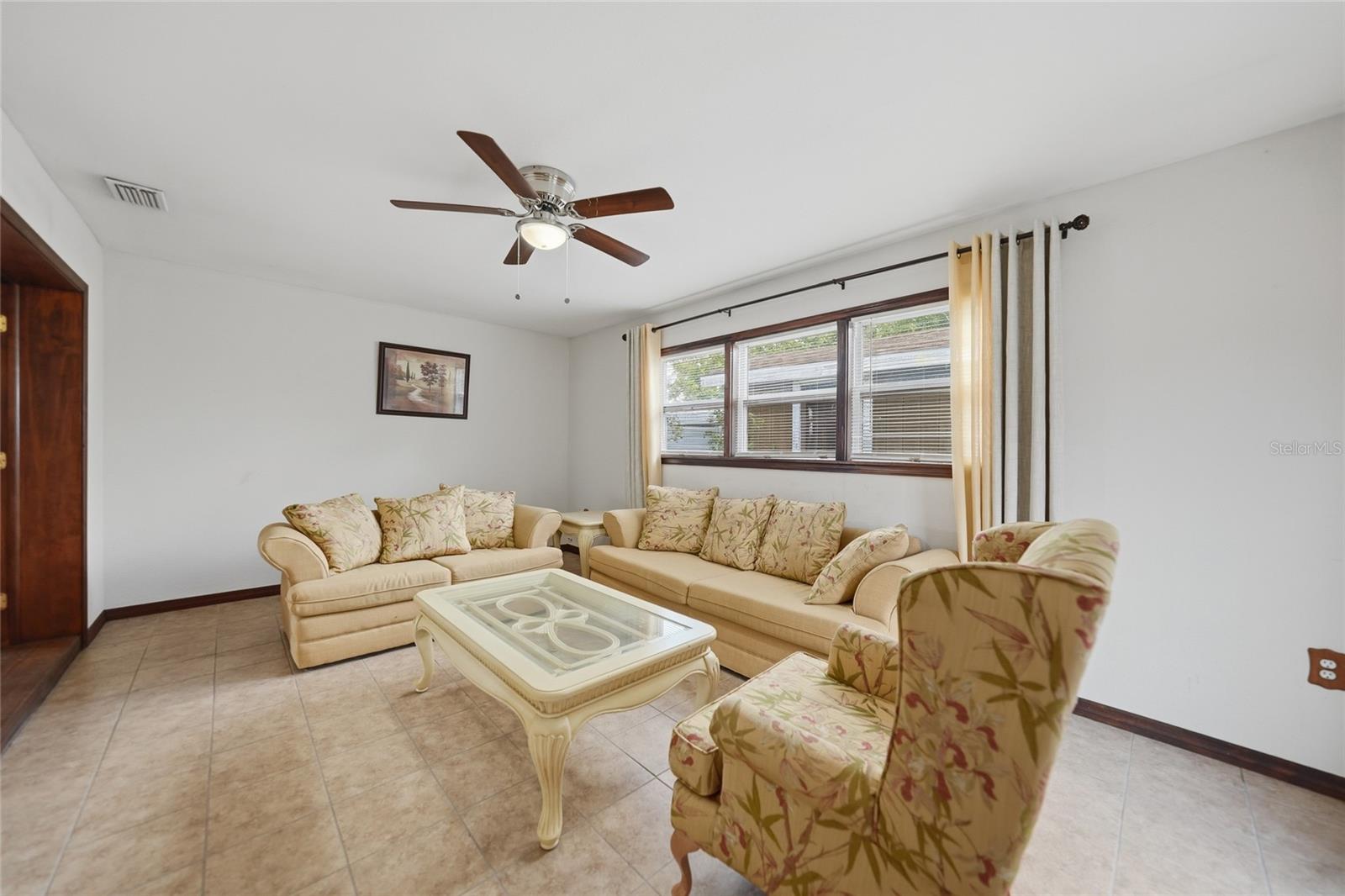 3250 Santa Barbara Dr, Punta Gorda, FL 33983 — photo 12 of 32