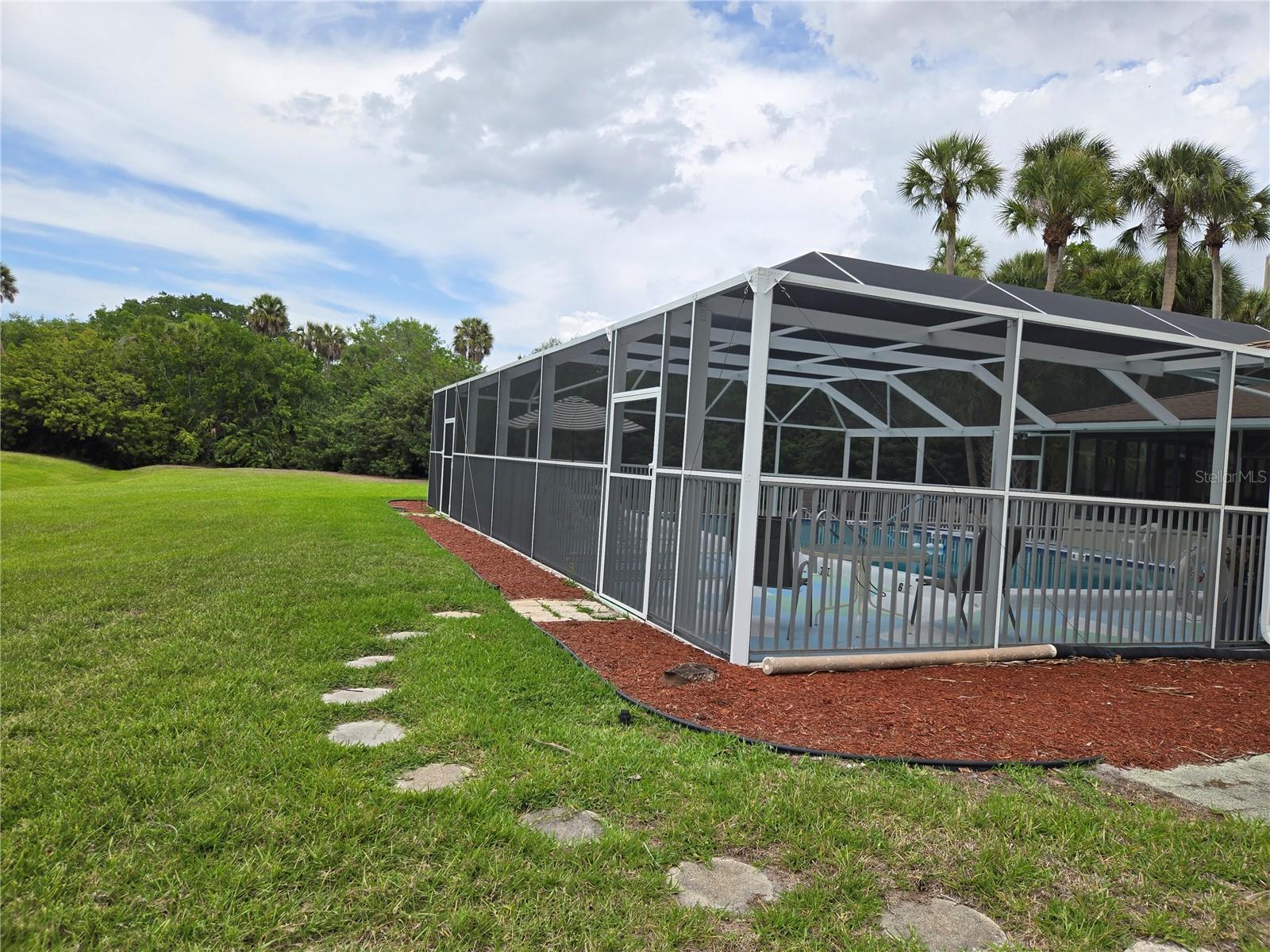 2974 Captiva Gardens Dr #17, Sarasota, FL 34231 — photo 13 of 38