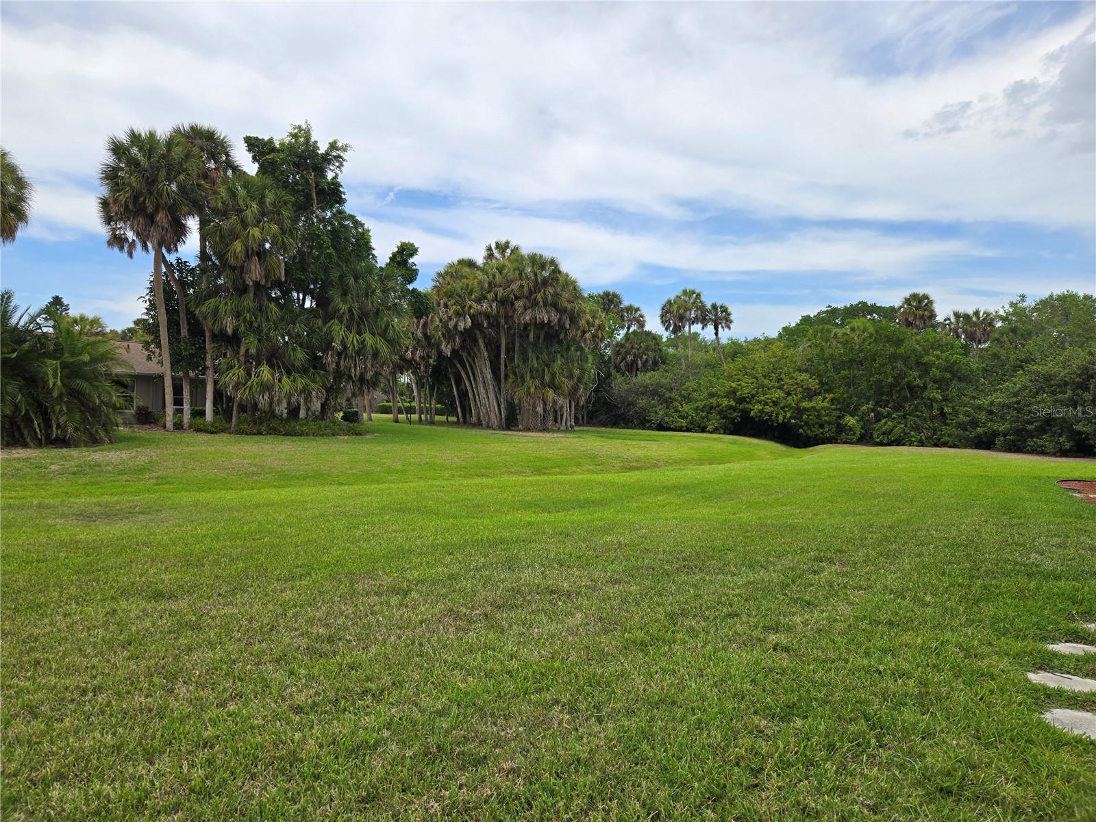 2974 Captiva Gardens Dr #17, Sarasota, FL 34231 — photo 17 of 38