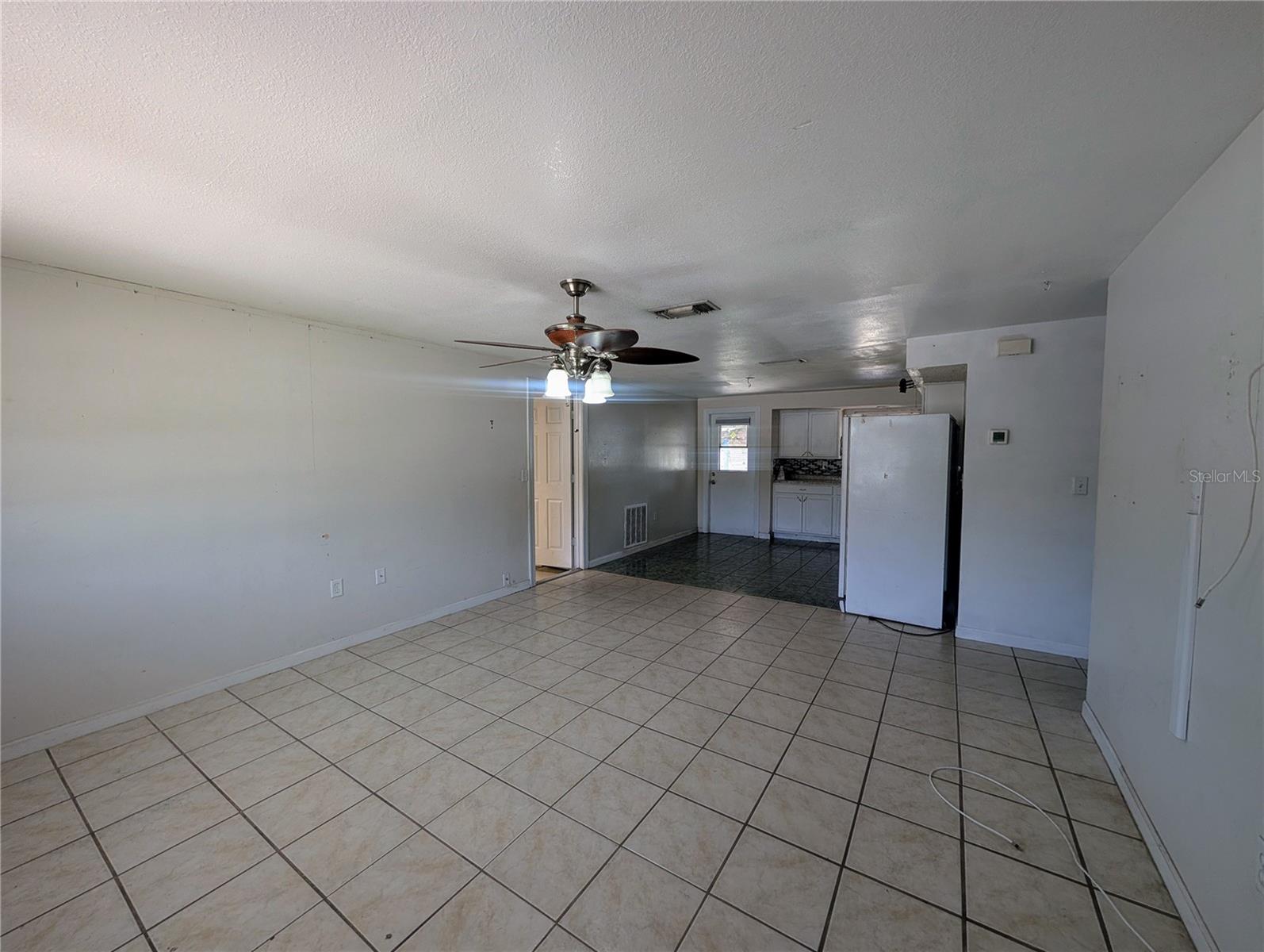 2731 17th St, Sarasota, FL 34234 — photo 4 of 16