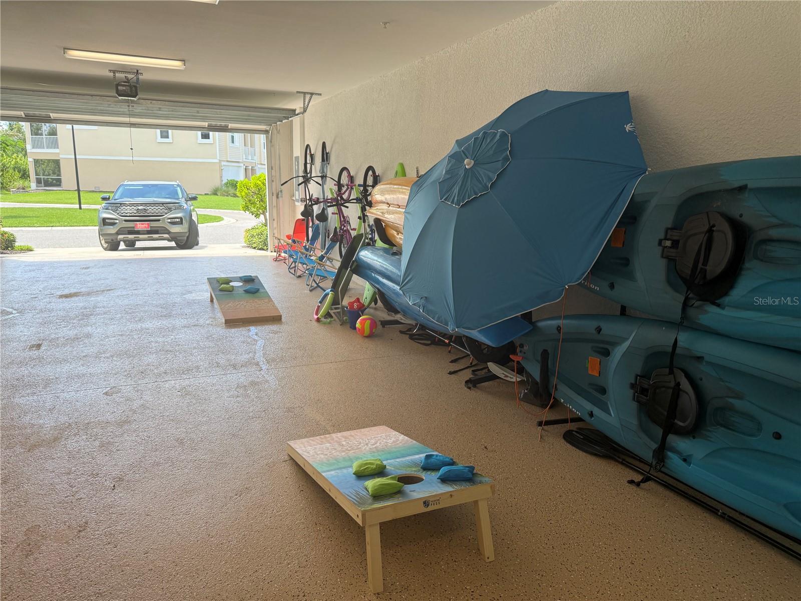 4 Car Garage - room for boat and jet skis