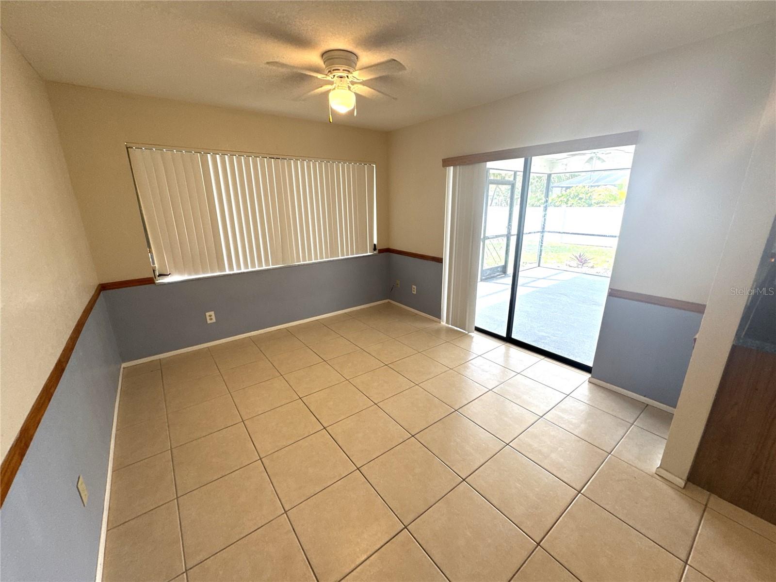Dinette Area Adjacent to the Kitchen