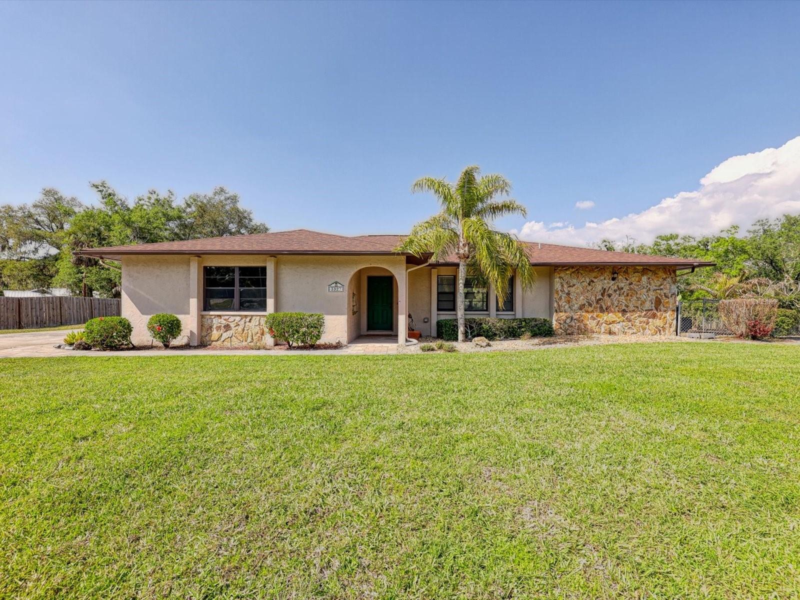 3927 Desoto Rd, Sarasota, FL 34235 — photo 12 of 67