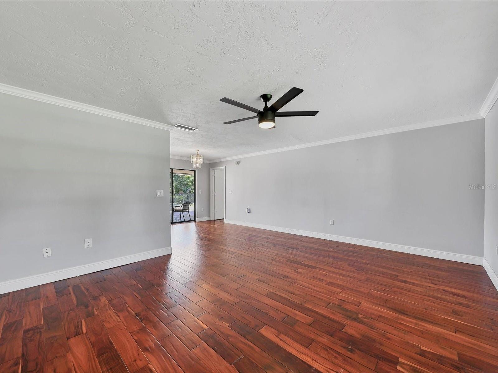 3927 Desoto Rd, Sarasota, FL 34235 — photo 18 of 67