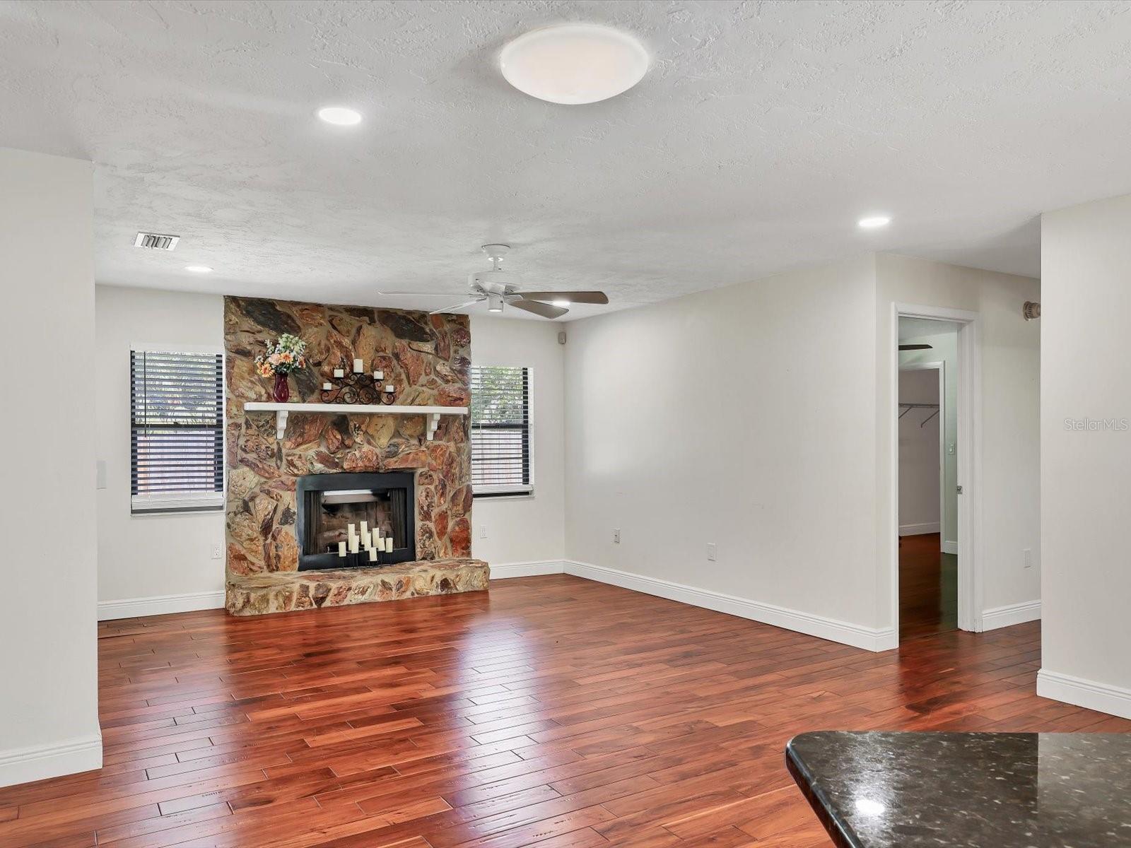 3927 Desoto Rd, Sarasota, FL 34235 — photo 26 of 67