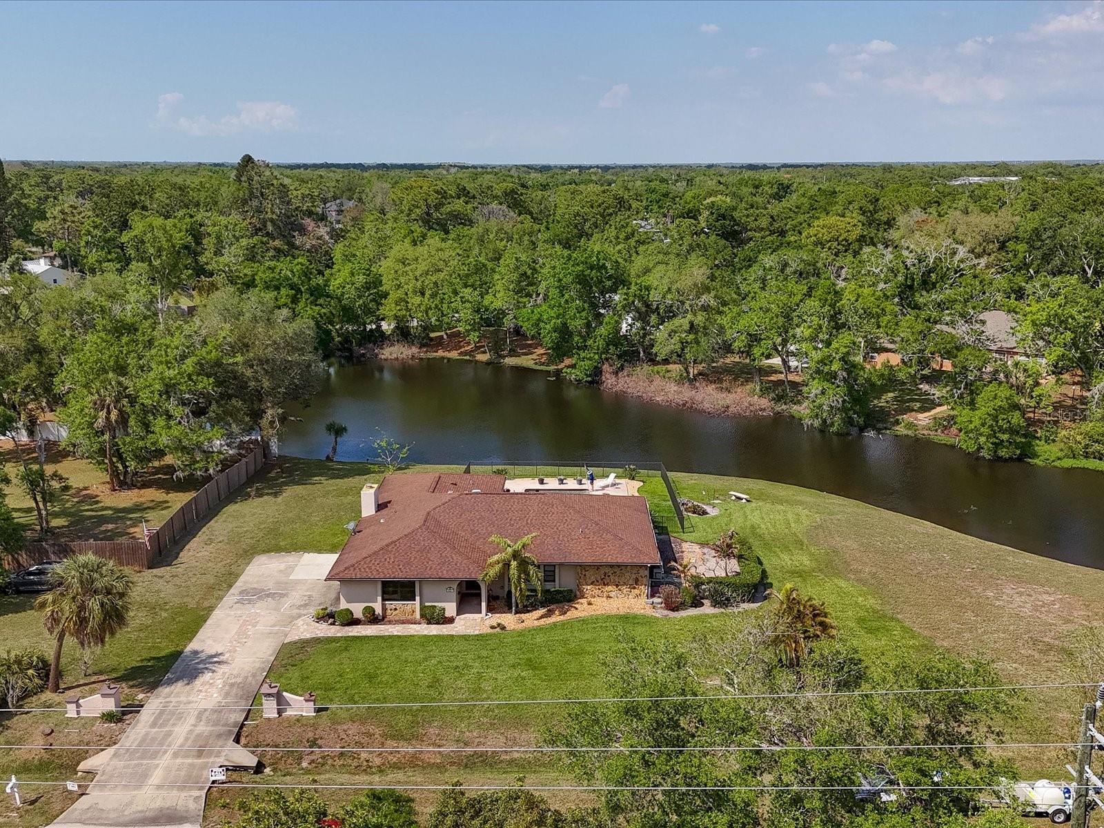 3927 Desoto Rd, Sarasota, FL 34235 — photo 6 of 67