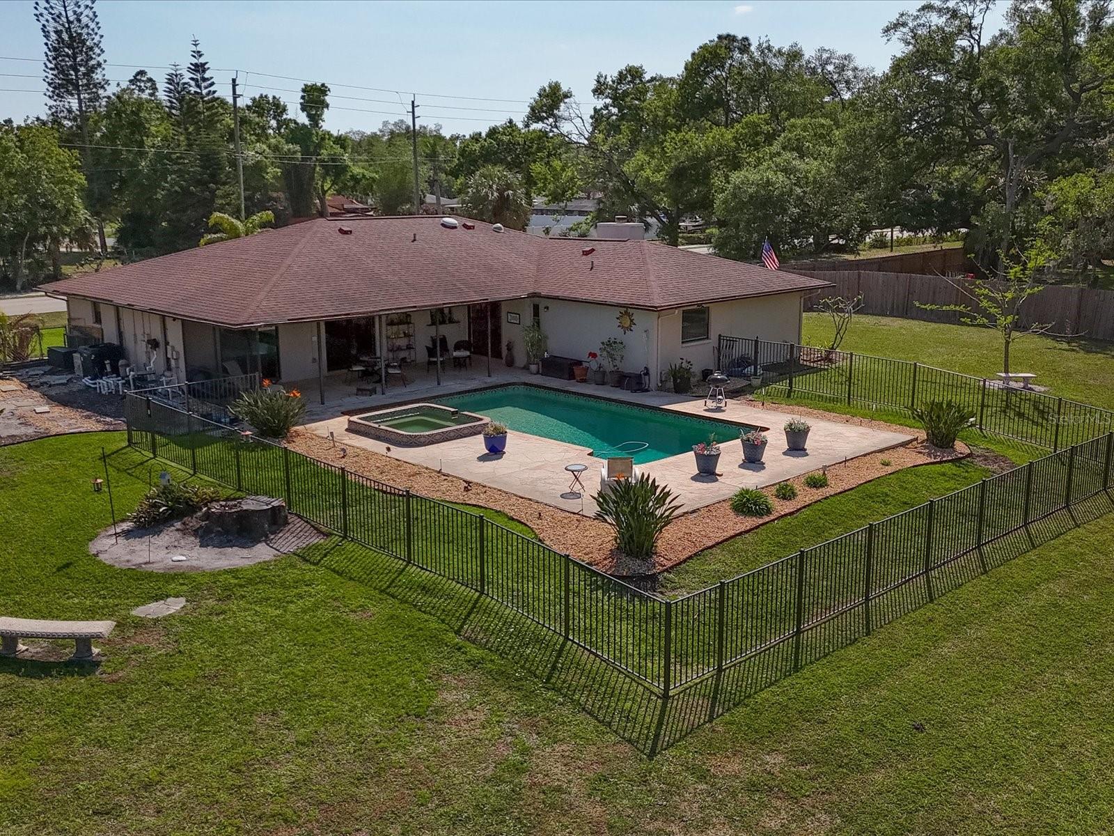 3927 Desoto Rd, Sarasota, FL 34235 — photo 65 of 67