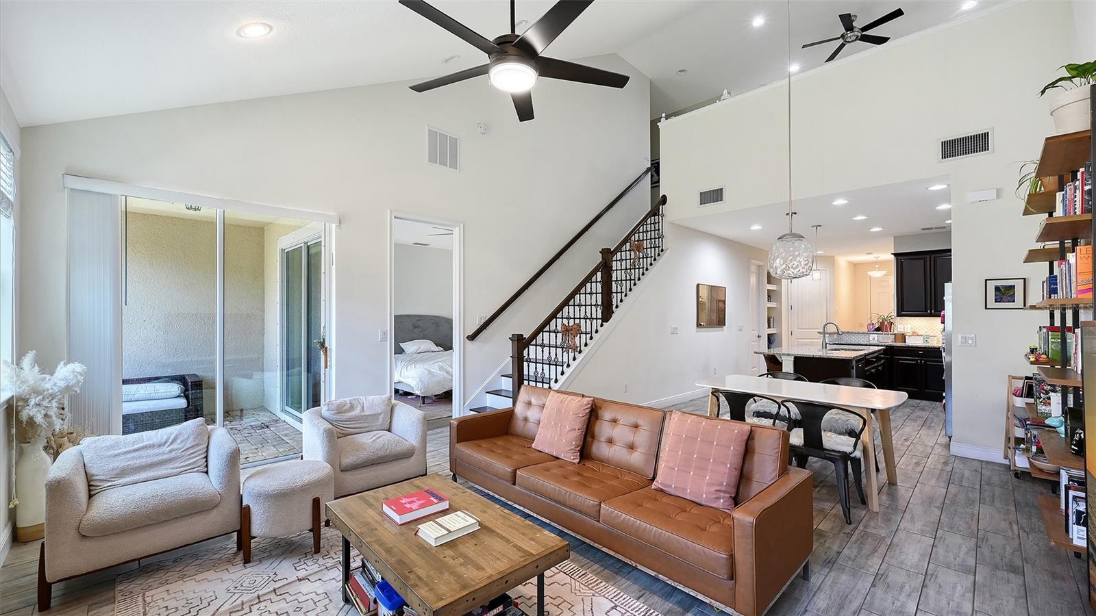 3693 Divot Ln, Sarasota, FL 34232 — photo 11 of 61