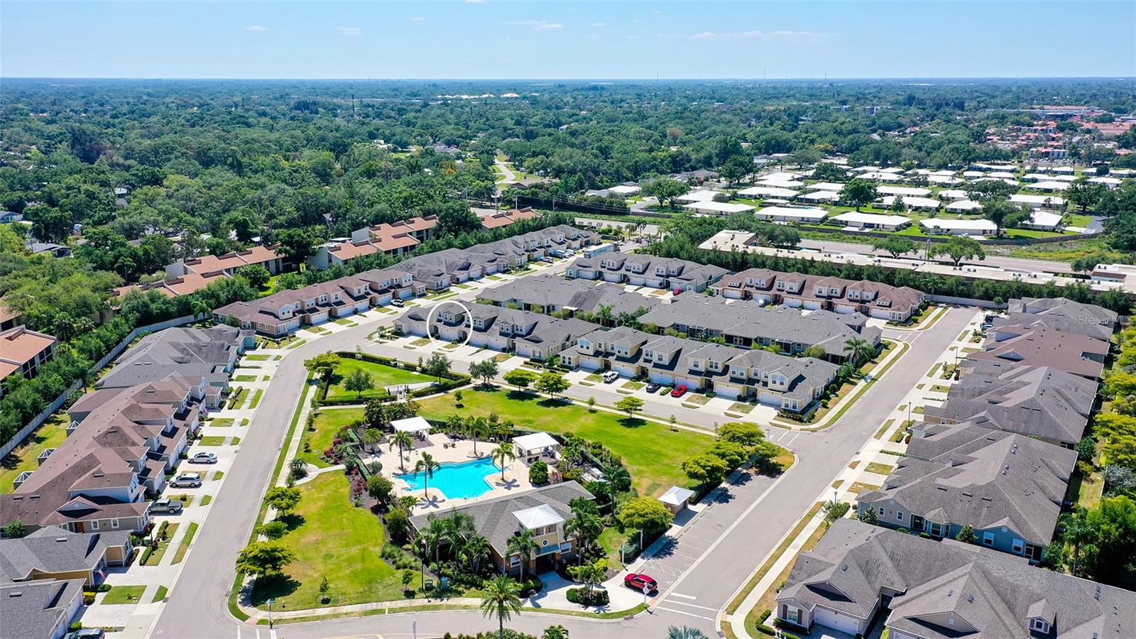 3693 Divot Ln, Sarasota, FL 34232 — photo 14 of 61