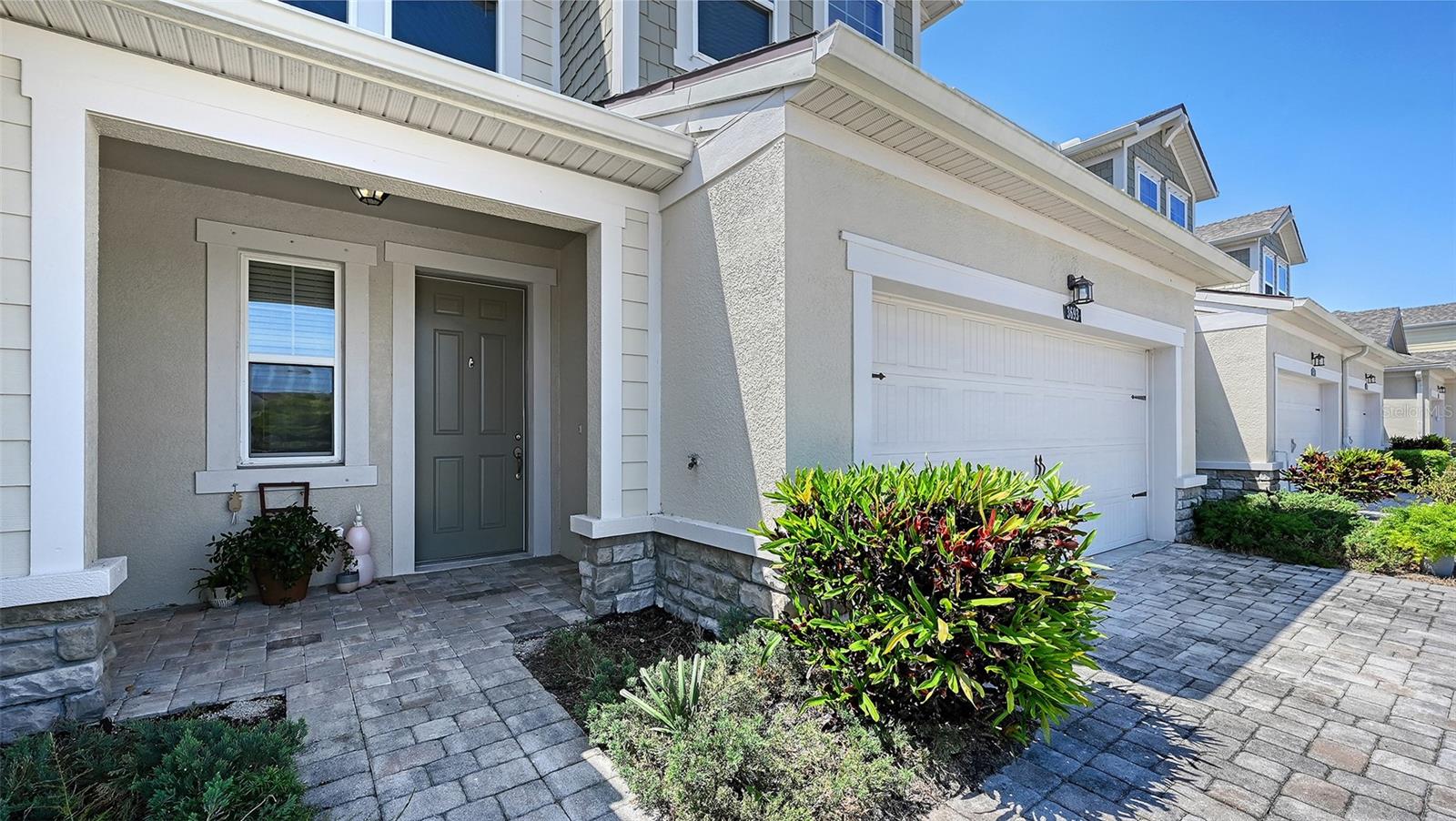 3693 Divot Ln, Sarasota, FL 34232 — photo 3 of 61