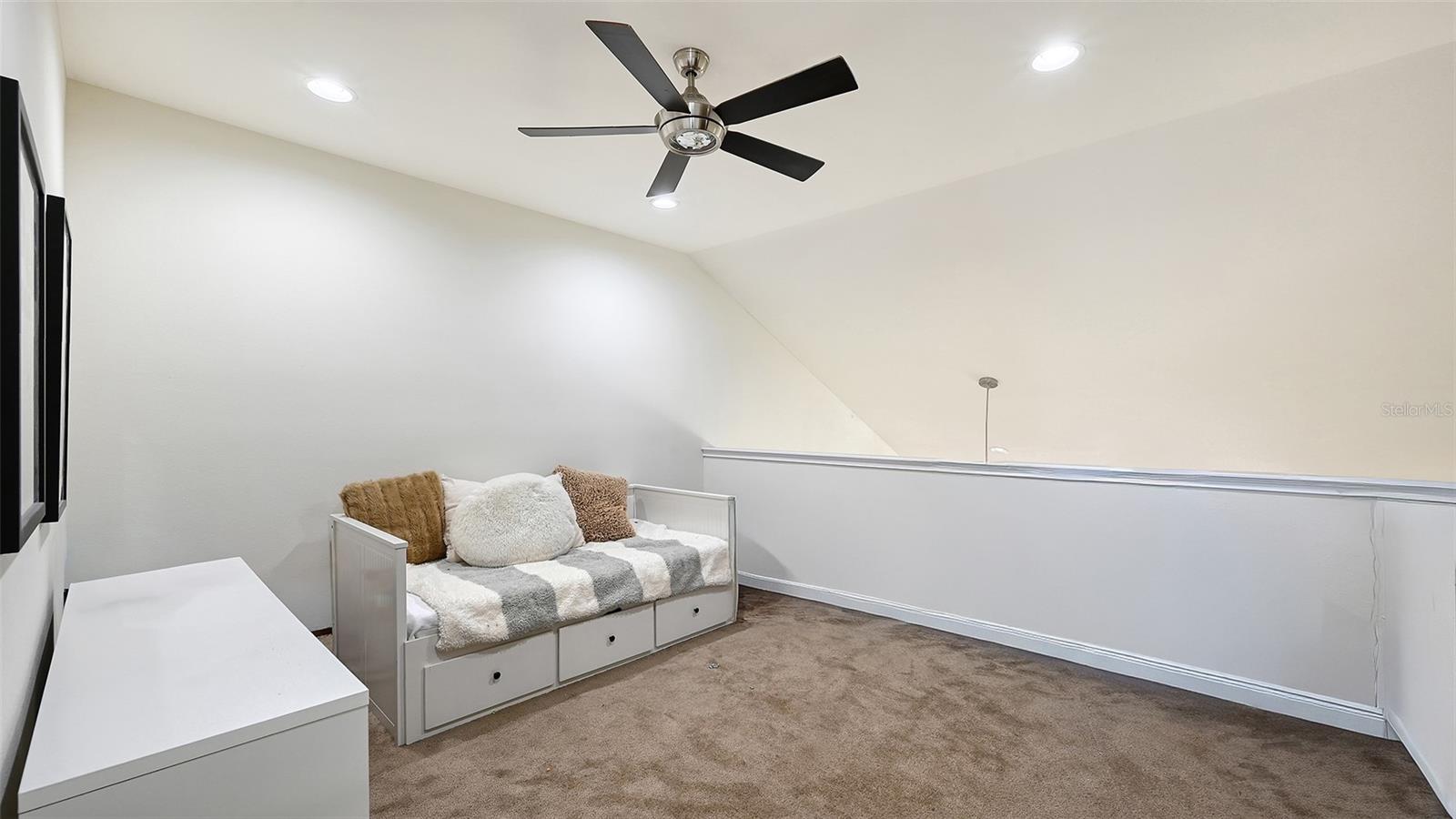 3693 Divot Ln, Sarasota, FL 34232 — photo 22 of 61