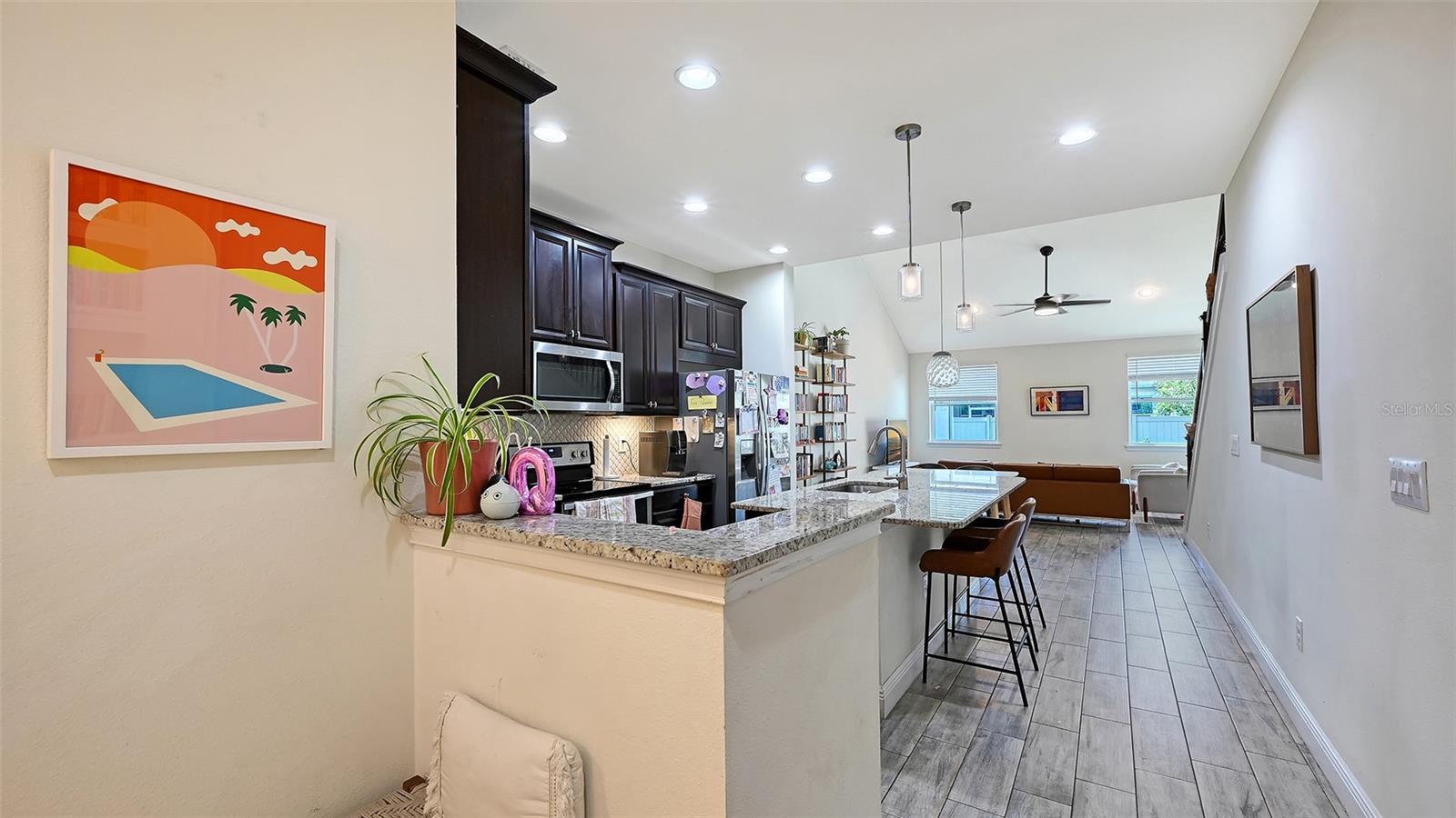 3693 Divot Ln, Sarasota, FL 34232 — photo 5 of 61