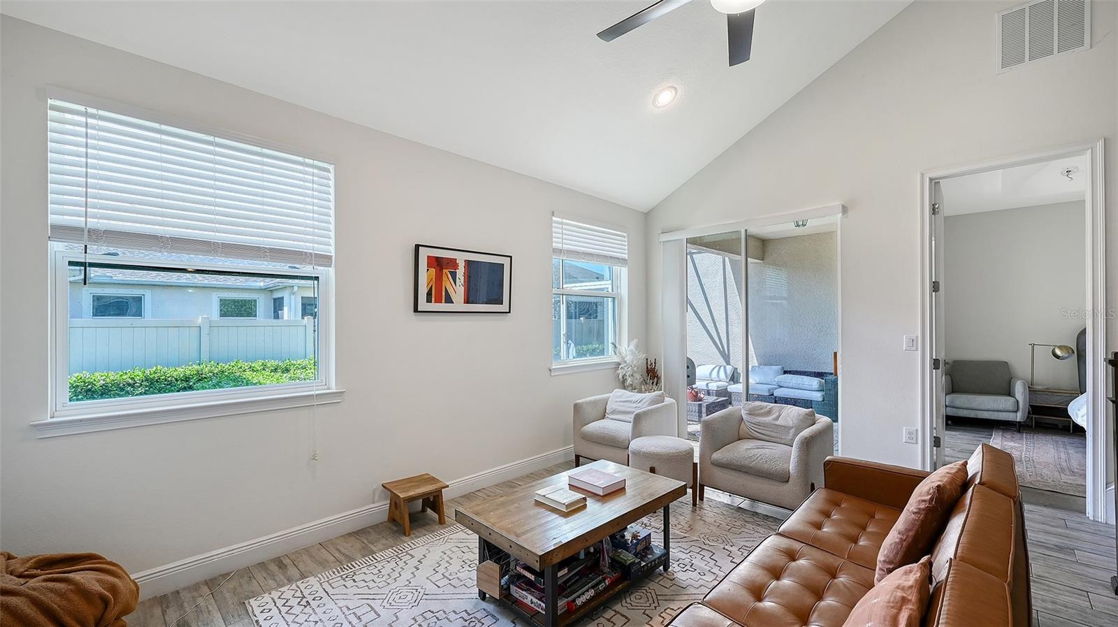 3693 Divot Ln, Sarasota, FL 34232 — photo 10 of 61