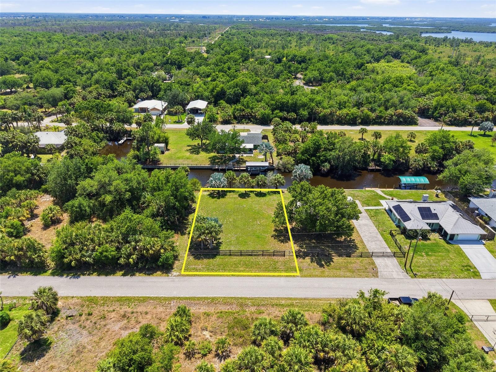 28451 Sabal Palm Dr