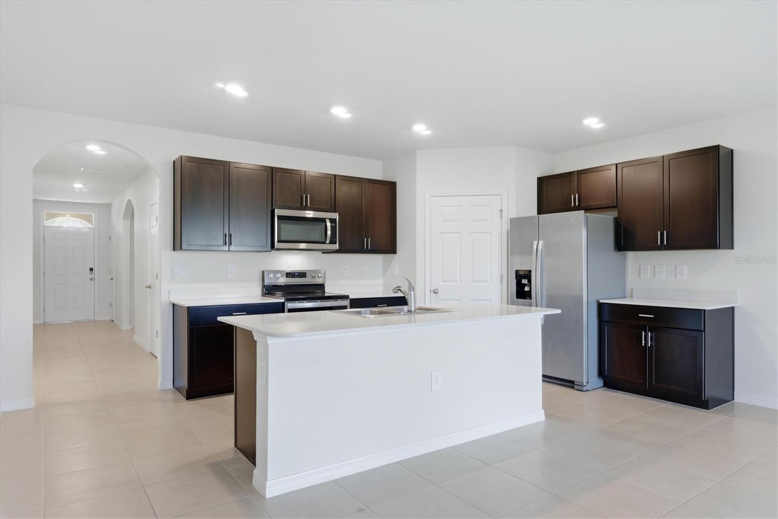 25118 Doredo Dr, Punta Gorda, FL 33955 — photo 2 of 34